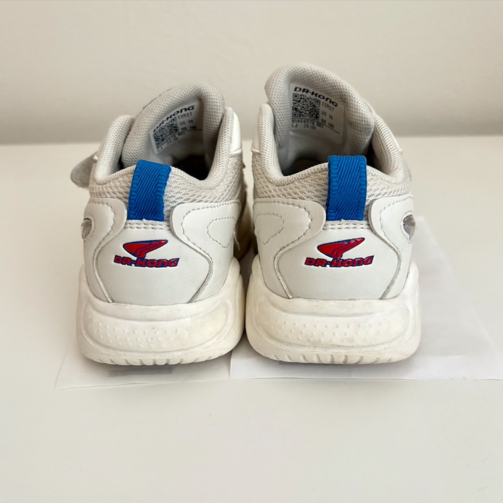 4/$29 Dr Kong Kids Sneakers US 10 EU 27 White Bear - Picture 5 of 9